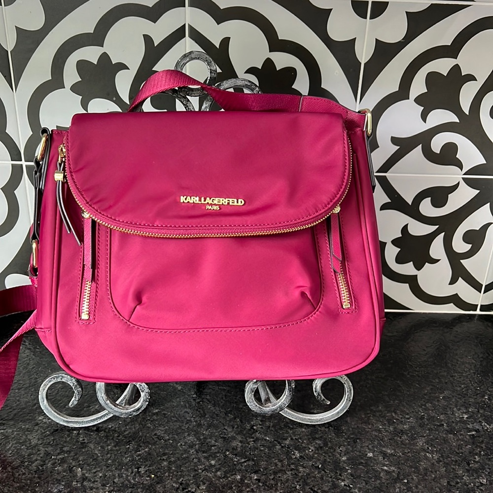 Almost new crossbody or shoulder bag